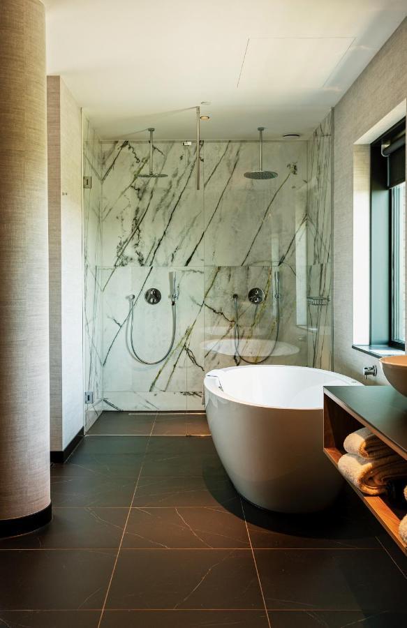 Van Der Valk Hotel Schiedam Bagian luar foto