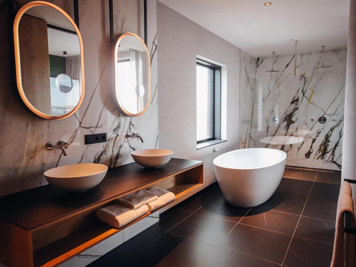 Van Der Valk Hotel Schiedam Bagian luar foto