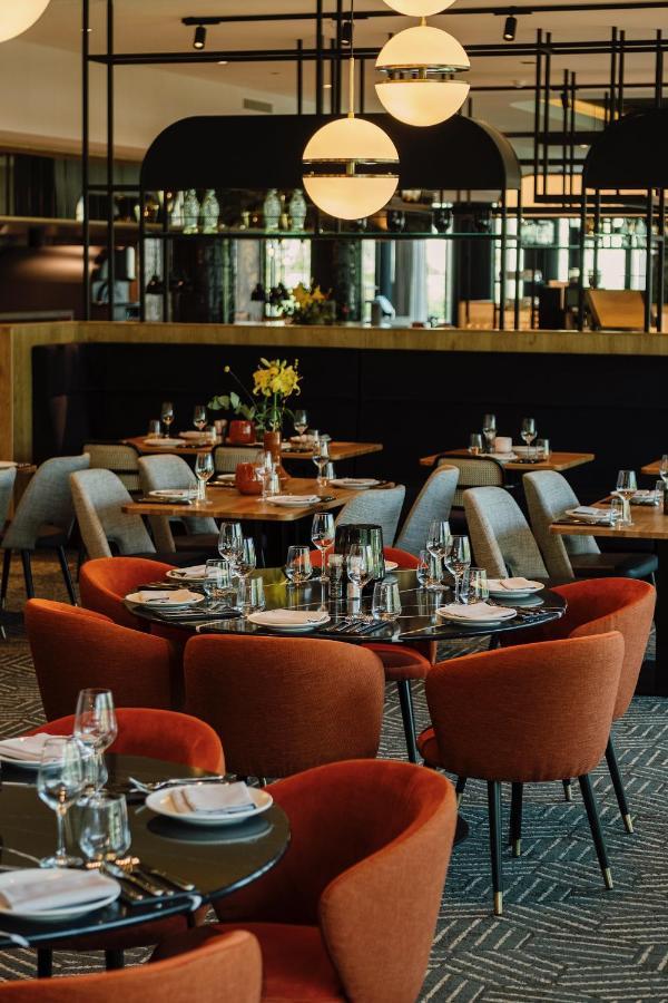 Van Der Valk Hotel Schiedam Bagian luar foto