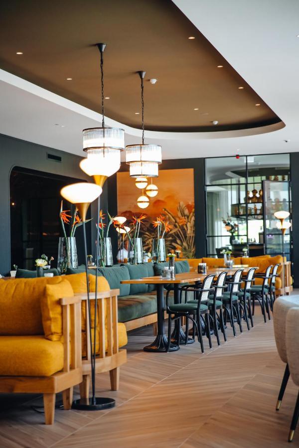 Van Der Valk Hotel Schiedam Bagian luar foto